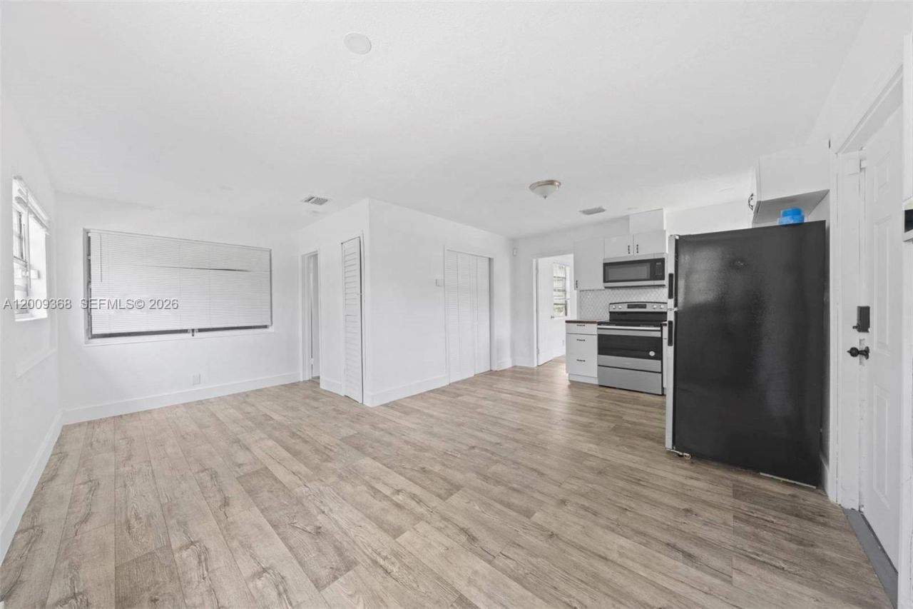 1344 NW 7th Ter , Fort Lauderdale, FL 33311 Photo