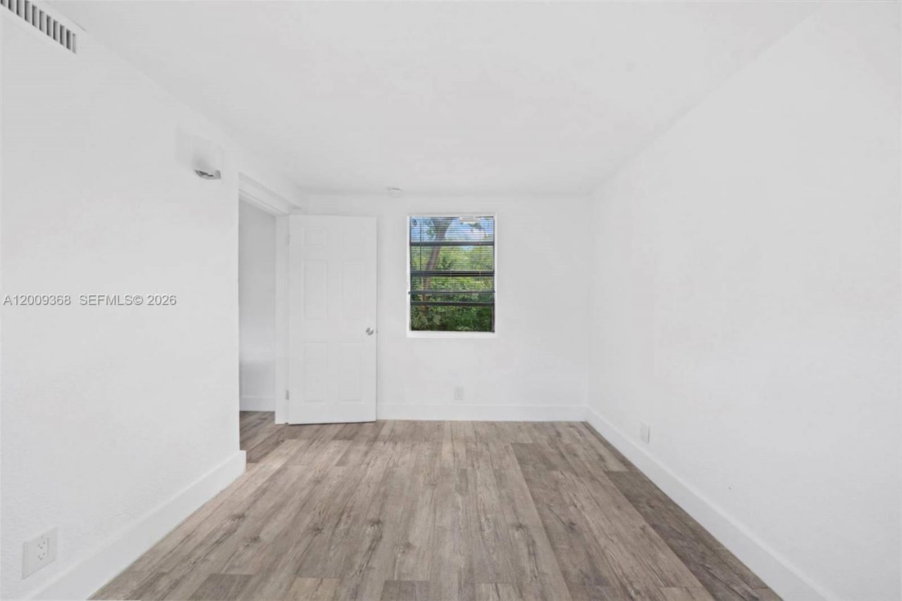1344 NW 7th Ter , Fort Lauderdale, FL 33311 Photo