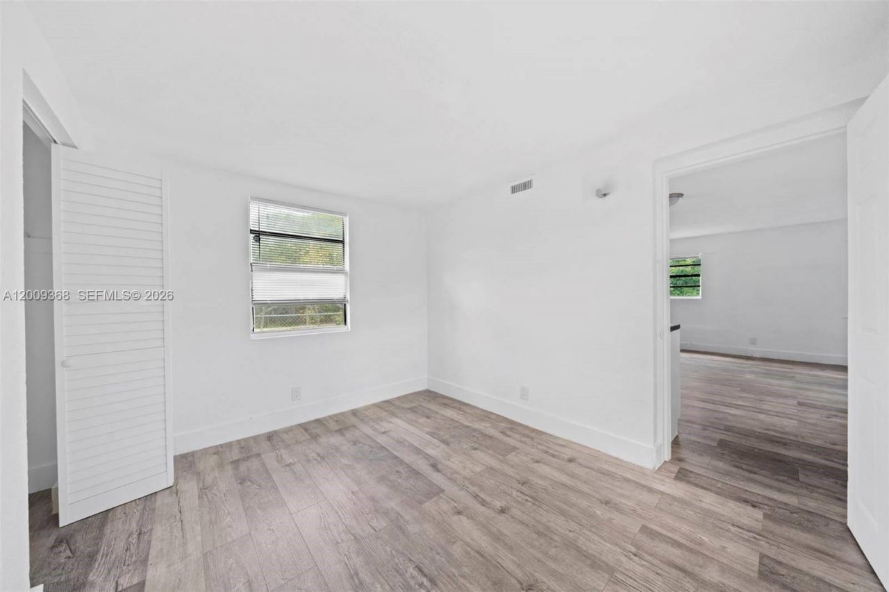 1344 NW 7th Ter , Fort Lauderdale, FL 33311 Photo