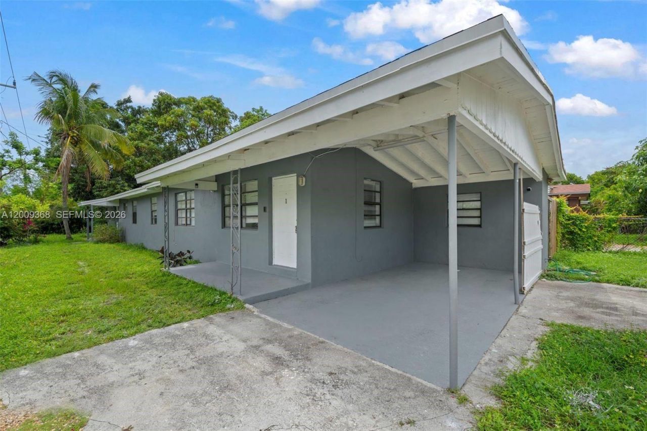 1344 NW 7th Ter , Fort Lauderdale, FL 33311 Photo
