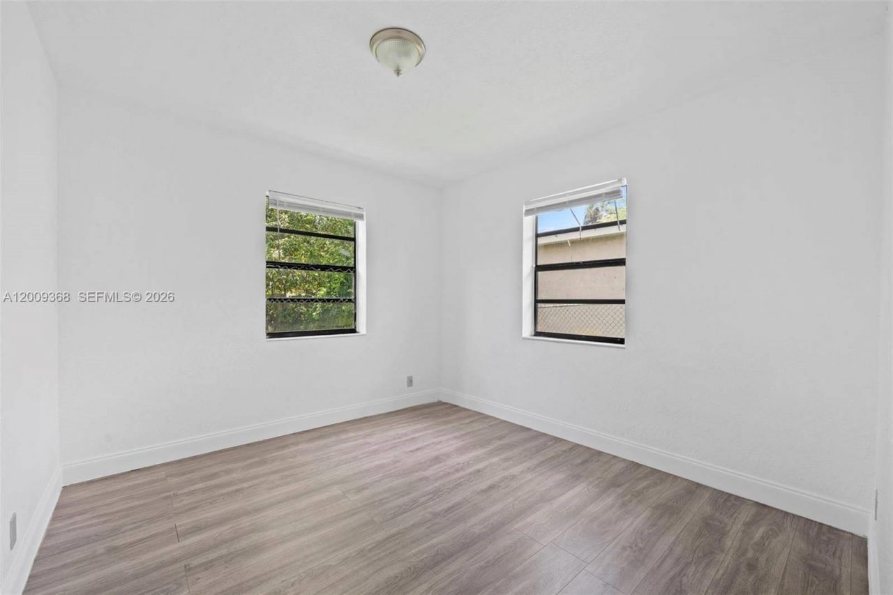 1344 NW 7th Ter , Fort Lauderdale, FL 33311 Photo