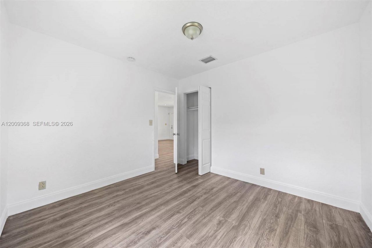1344 NW 7th Ter , Fort Lauderdale, FL 33311 Photo