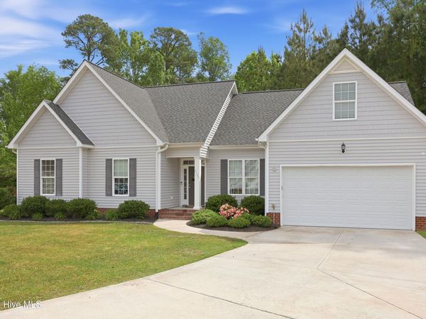 3100 Streamside Lane, Winterville, NC 28590