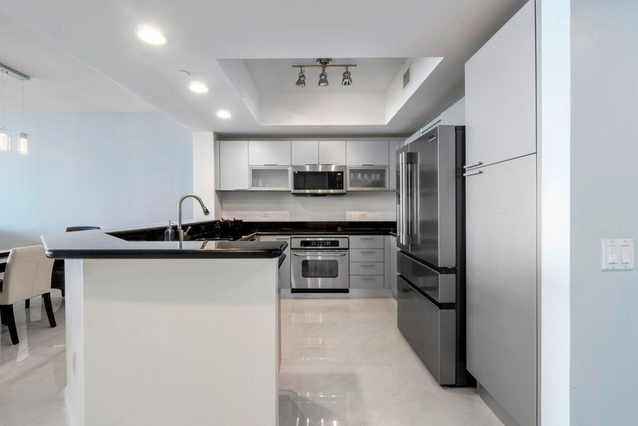 2650 Lake Shore Drive, Unit 1003, Riviera Beach, FL 33404 Photo