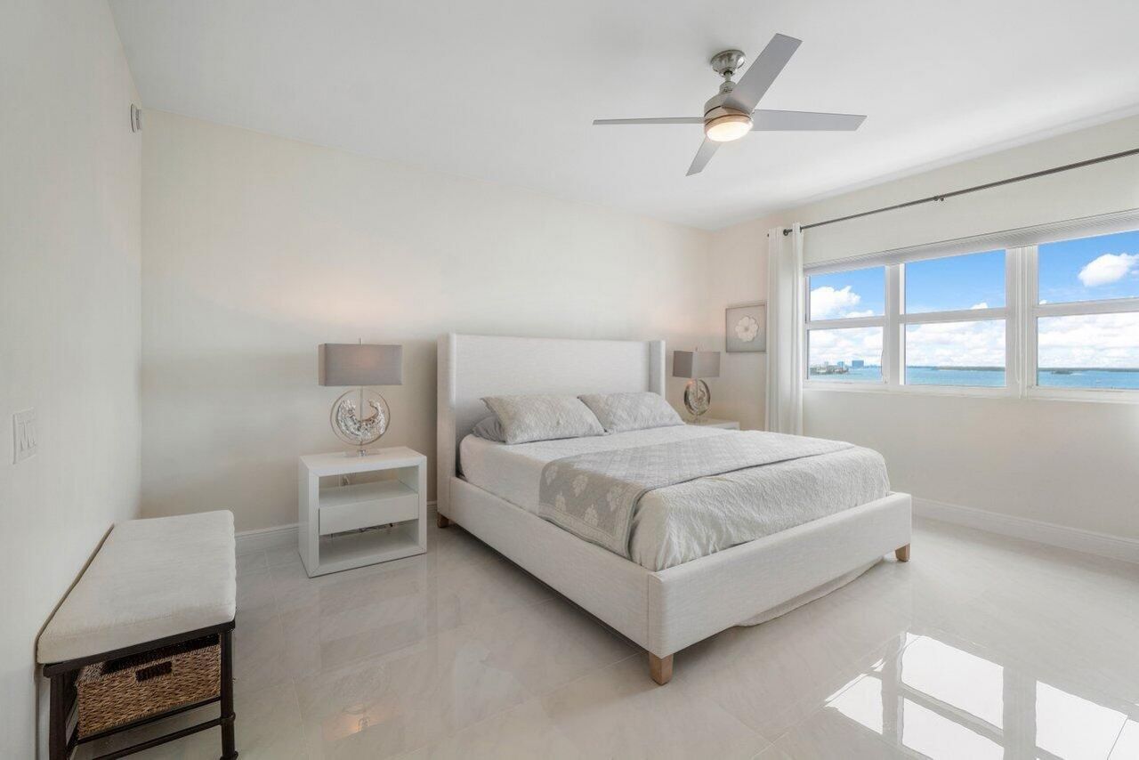 2650 Lake Shore Drive, Unit 1003, Riviera Beach, FL 33404 Photo