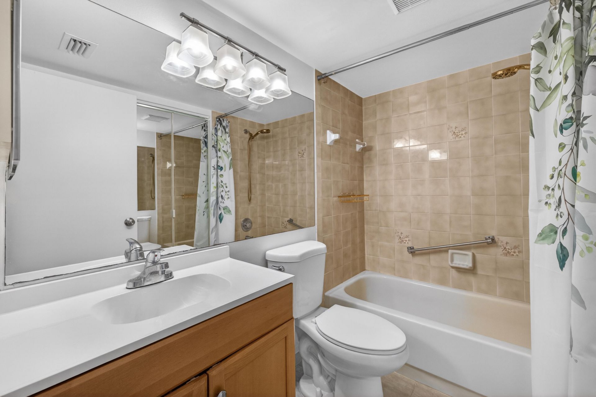 2512 SE Anchorage Cove, Unit 2, Port Saint Lucie, FL 34952 Photo