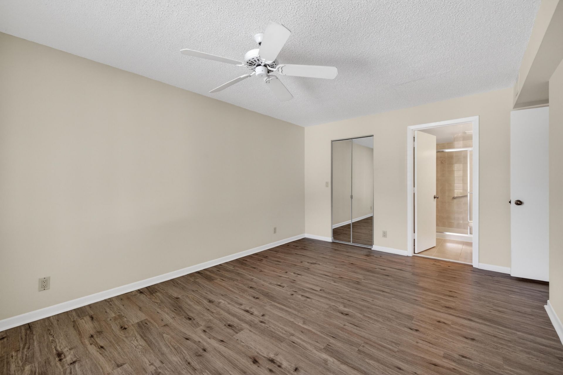 2512 SE Anchorage Cove, Unit 2, Port Saint Lucie, FL 34952 Photo
