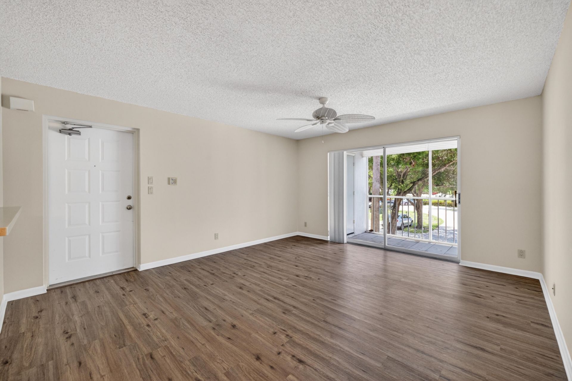 2512 SE Anchorage Cove, Unit 2, Port Saint Lucie, FL 34952 Photo