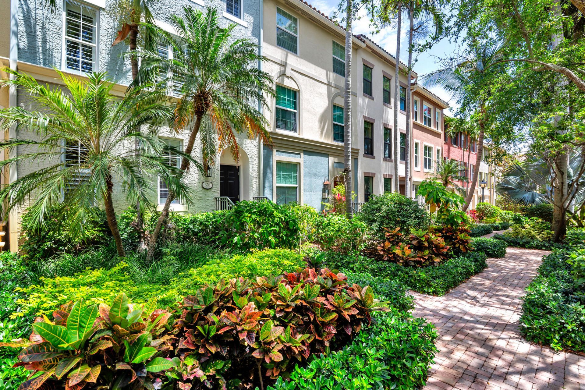 670 Fern Street, West Palm Beach, FL 33401 Photo