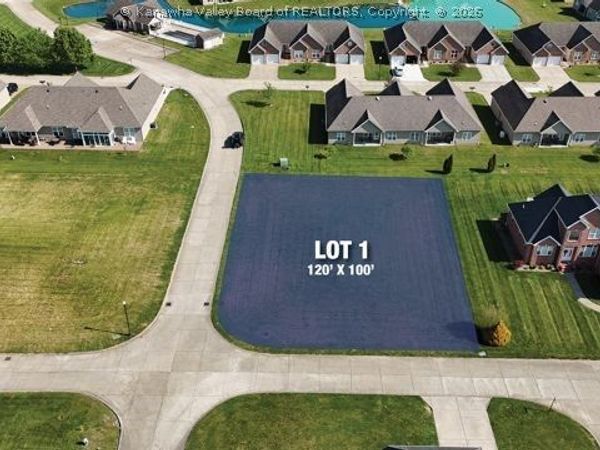 10 Carolyn Way, Culloden, WV 25510