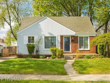 1921 Kalama Avenue, Royal Oak, MI 48067