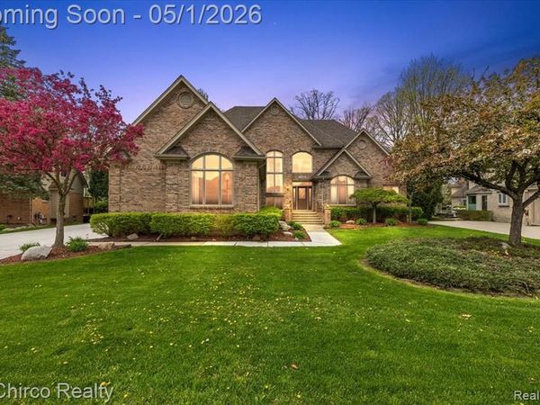 14382 Knightsbridge Drive, Shelby Twp, MI 48315
