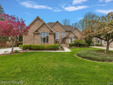 14382 Knightsbridge Drive, Shelby Twp, MI 48315