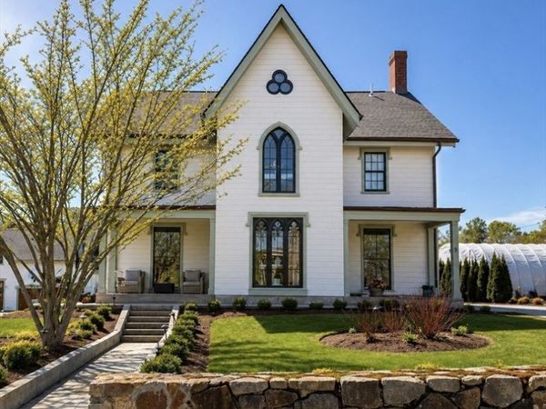 9 Ashland Ave, Unit R2, Manchester, MA 01944