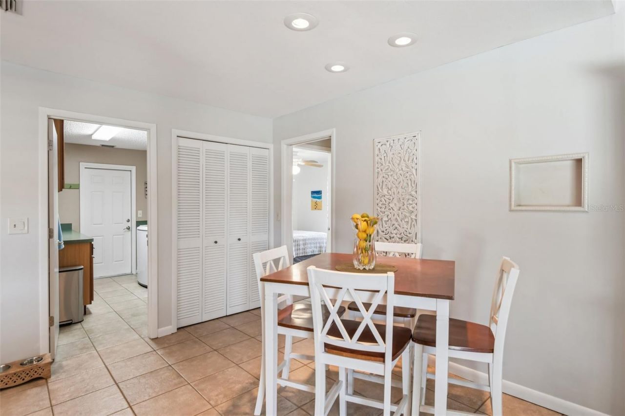 3463 Northridge Drive , Clearwater, FL 33761 Photo