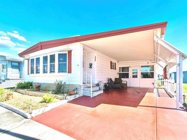133 CEDAR DRIVE , PALM HARBOR, FL 34684