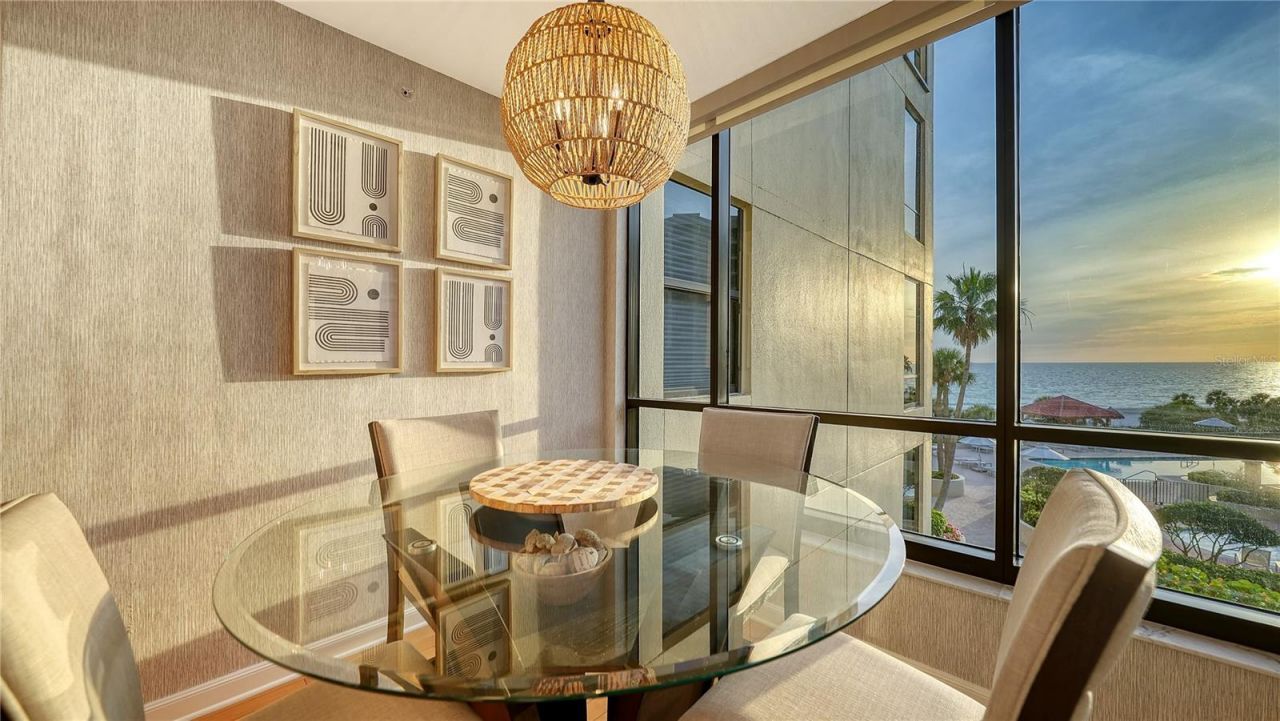 1241 Gulf Of Mexico Drive, Unit 304, Longboat Key, FL 34228 Photo