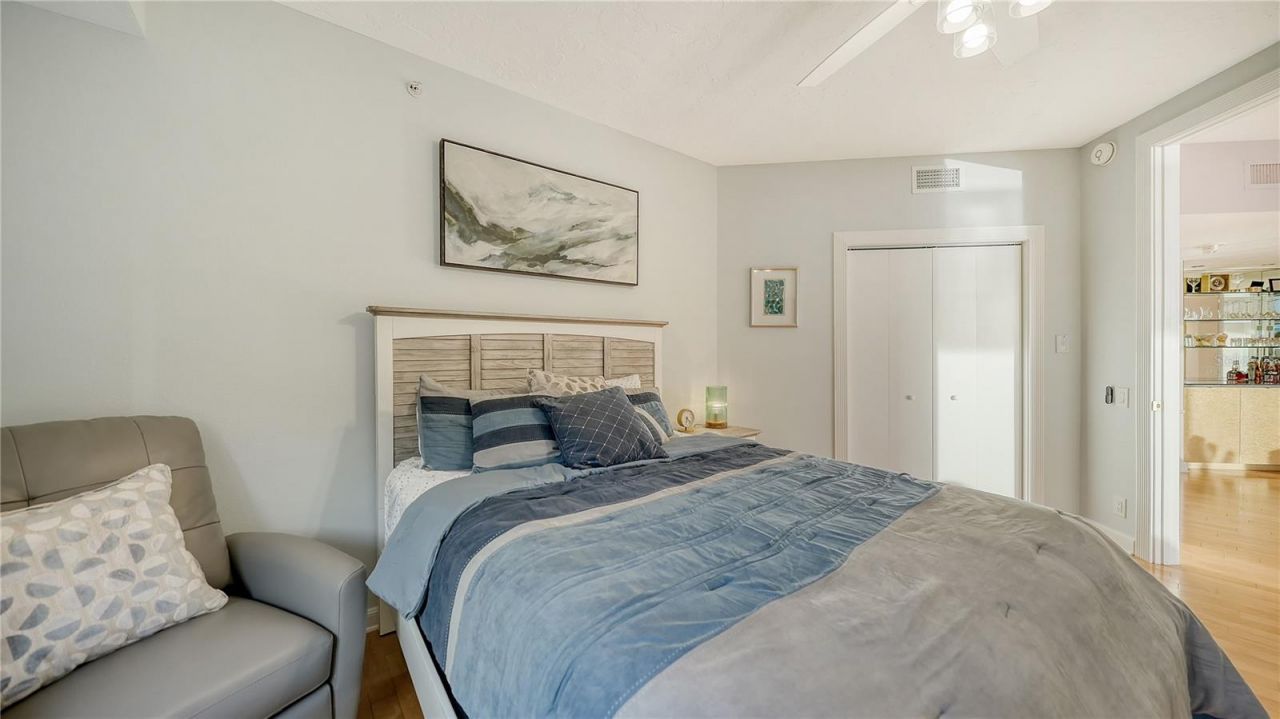 1241 Gulf Of Mexico Drive, Unit 304, Longboat Key, FL 34228 Photo