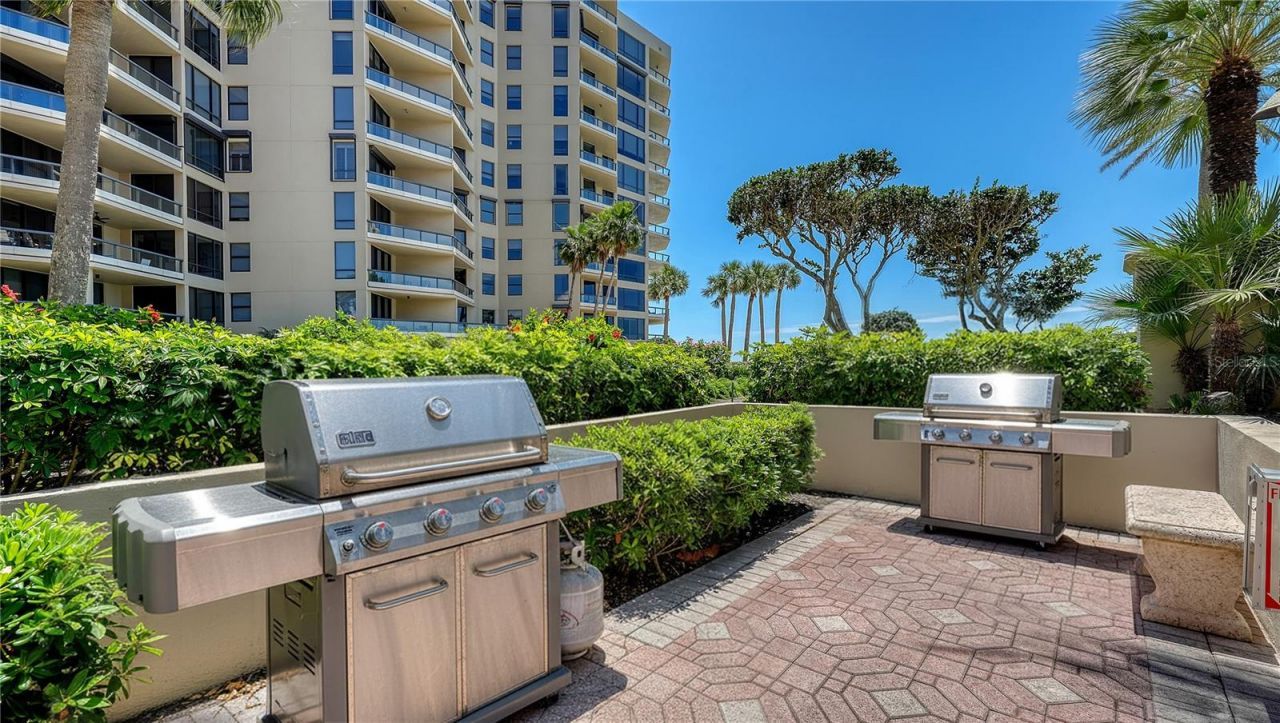1241 Gulf Of Mexico Drive, Unit 304, Longboat Key, FL 34228 Photo