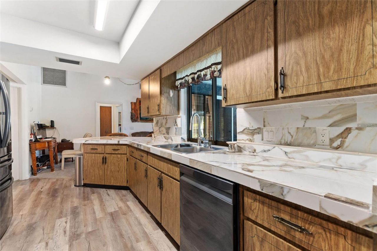 3850 Park Avenue, Indian Lake Estates, FL 33855 Photo