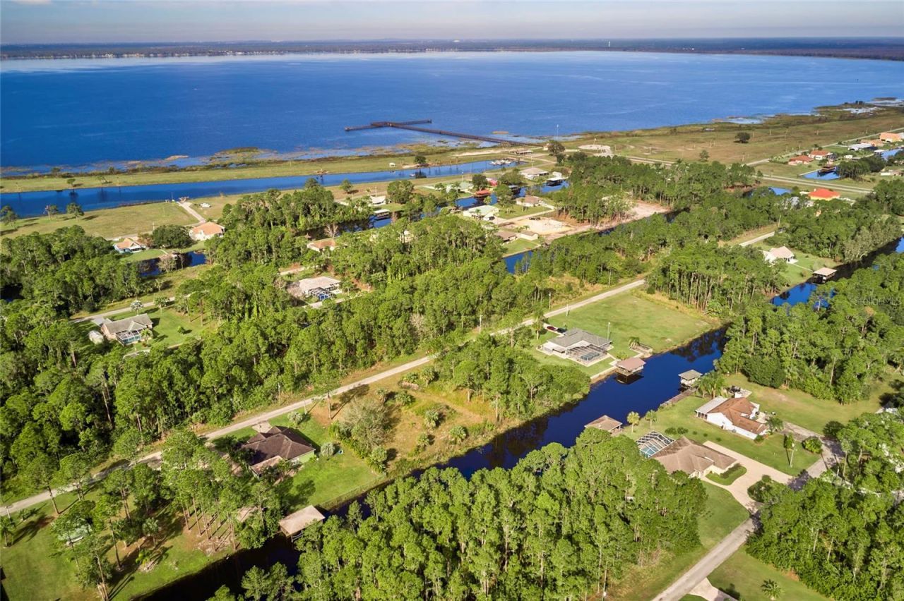 3850 Park Avenue, Indian Lake Estates, FL 33855 Photo