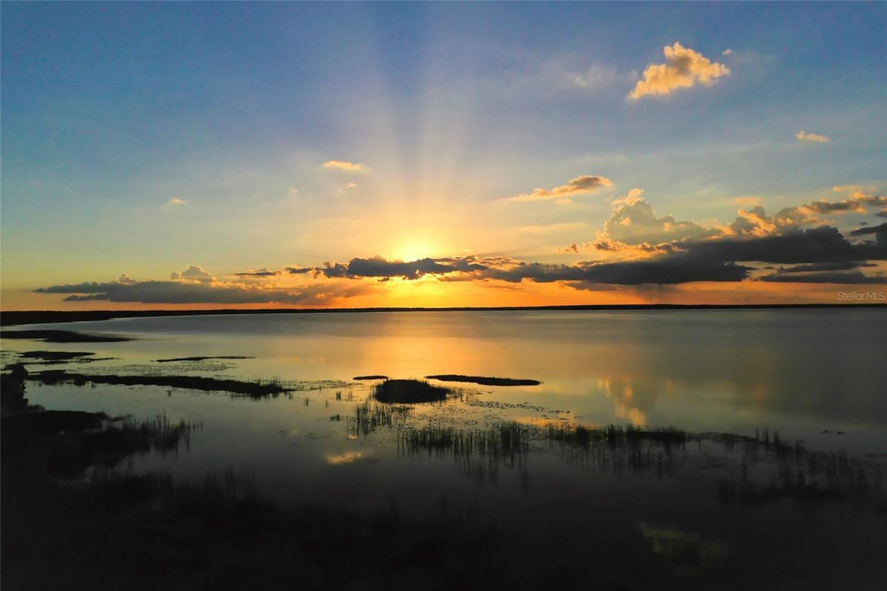 3850 Park Avenue, Indian Lake Estates, FL 33855 Photo