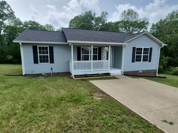 211 St Catherine Ct , Columbia, TN 38401