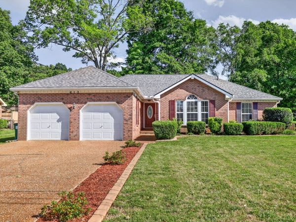 613 McGivney Ct, Smyrna, TN 37167