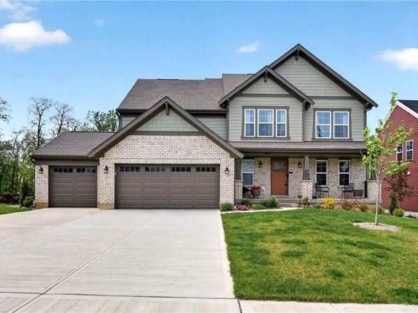 1593 Bur Oak Drive, Bellbrook, OH 45305