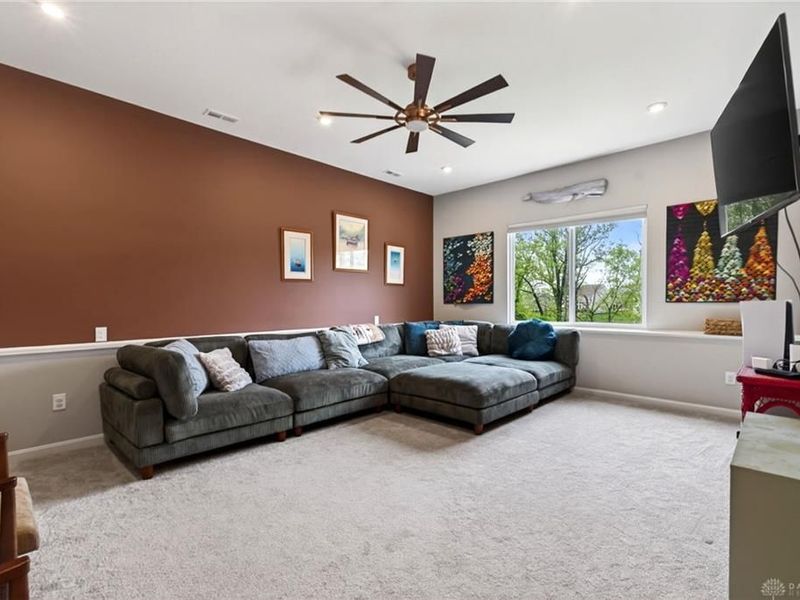 1593 Bur Oak Drive, Bellbrook, OH 45305 Photo 14