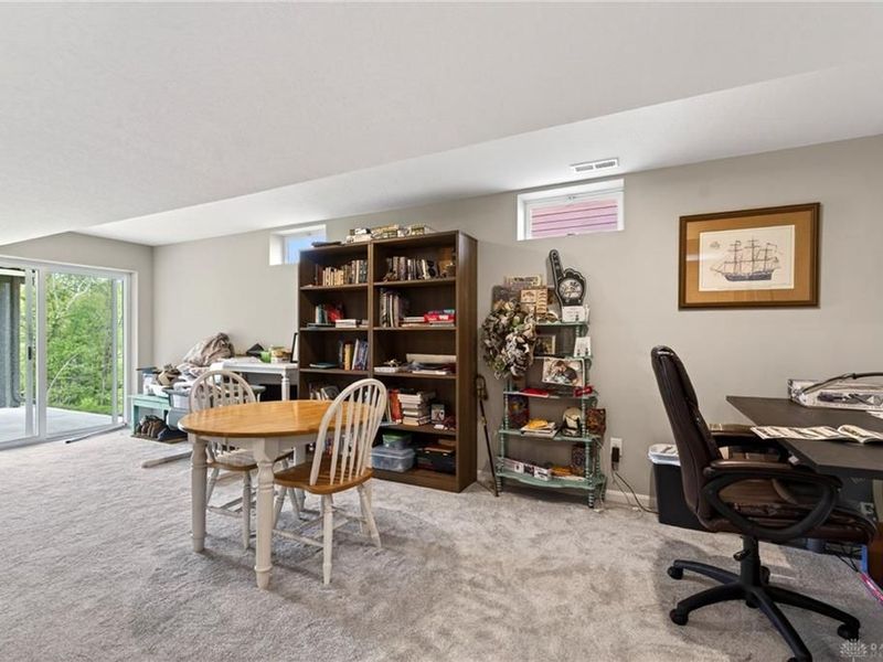 1593 Bur Oak Drive, Bellbrook, OH 45305 Photo 23