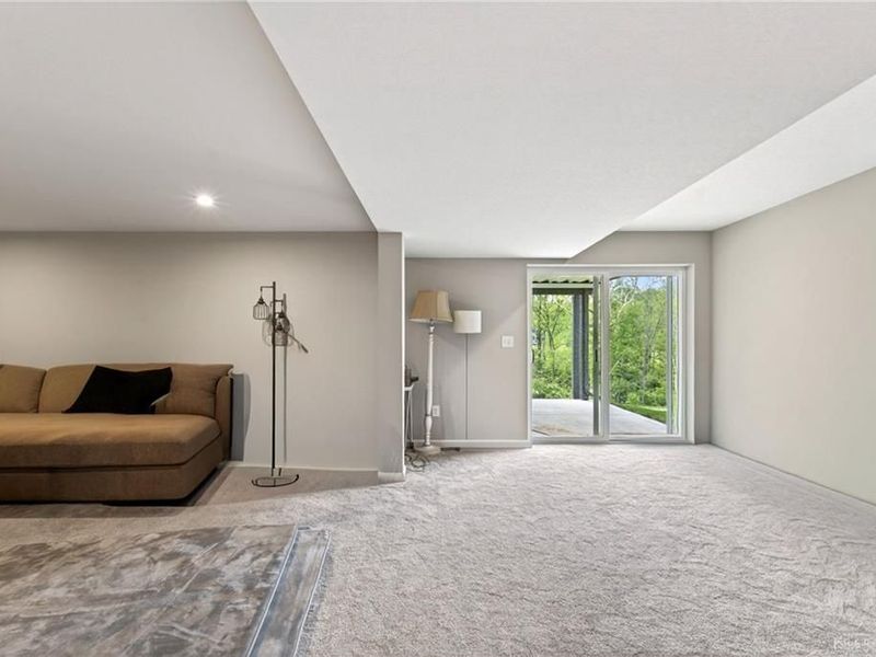 1593 Bur Oak Drive, Bellbrook, OH 45305 Photo 24