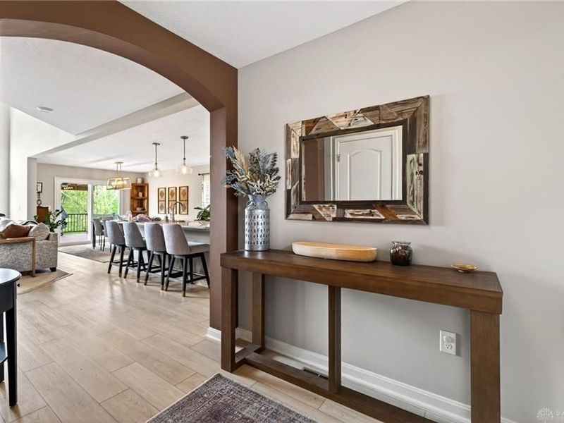 1593 Bur Oak Drive, Bellbrook, OH 45305 Photo 4