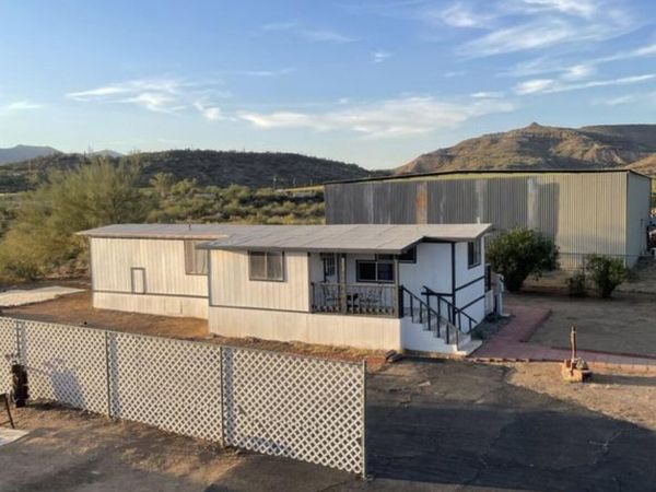 33380 S TA DO HOYA Trail, Black Canyon City, AZ 85324