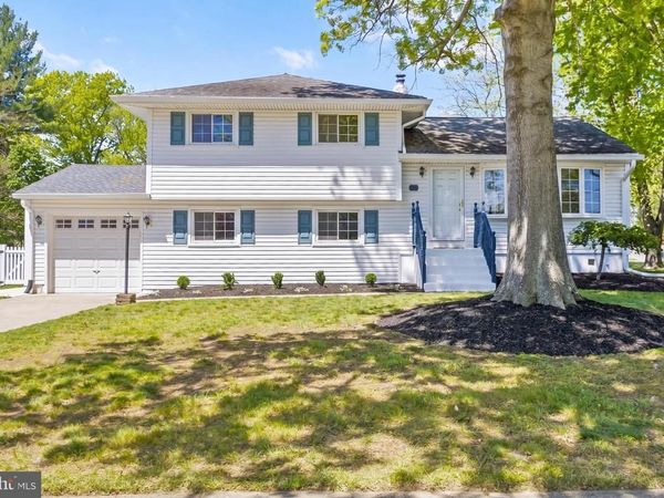 2016 WHATLEY ROAD, HAMILTON, NJ 08690