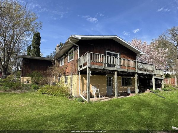 W1235 COUNTY RD V, Berlin, WI 54923