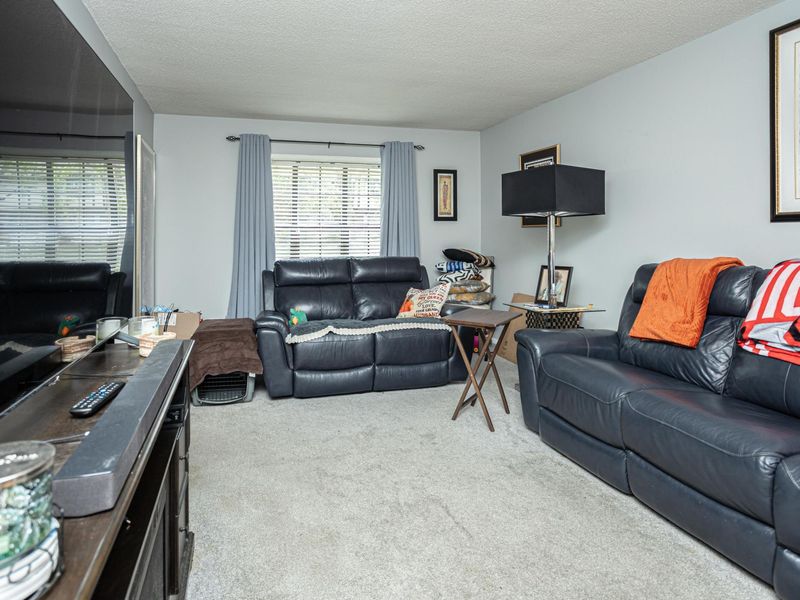 6168 Stornoway Drive S, Columbus, OH 43213 Photo 13