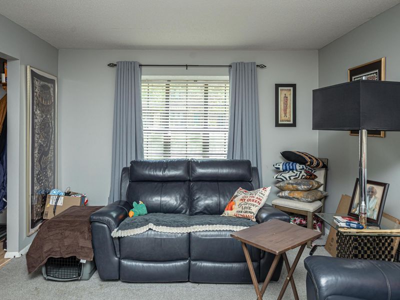 6168 Stornoway Drive S, Columbus, OH 43213 Photo 14