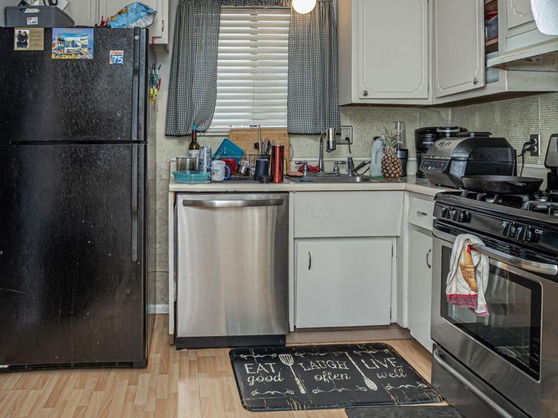 6168 Stornoway Drive S, Columbus, OH 43213 Photo 22