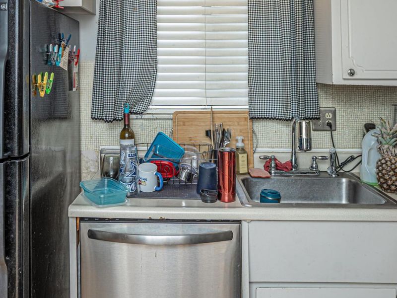 6168 Stornoway Drive S, Columbus, OH 43213 Photo 26