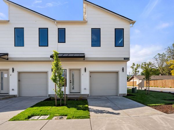 2024 Sunset Drive, Unit 1, Medford, OR 97501