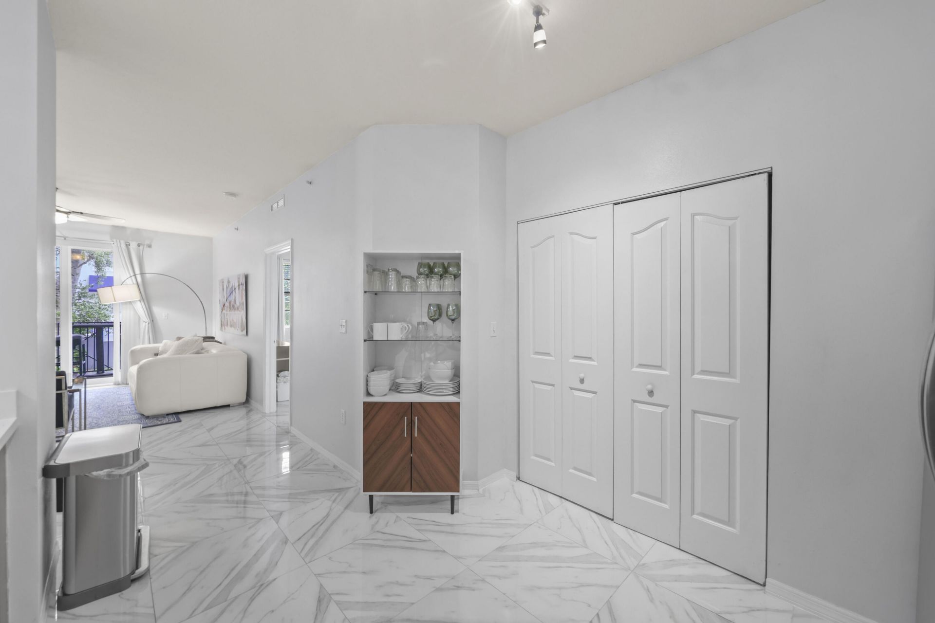 250 NE 3rd Avenue, Delray Beach, FL 33444 Photo