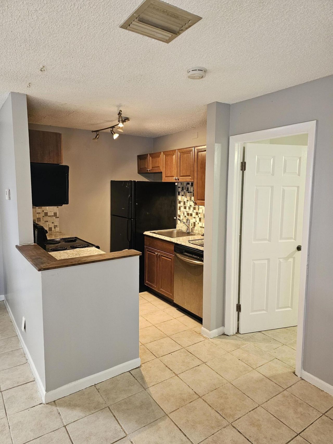 10 Crossings Circle, Boynton Beach, FL 33435 Photo