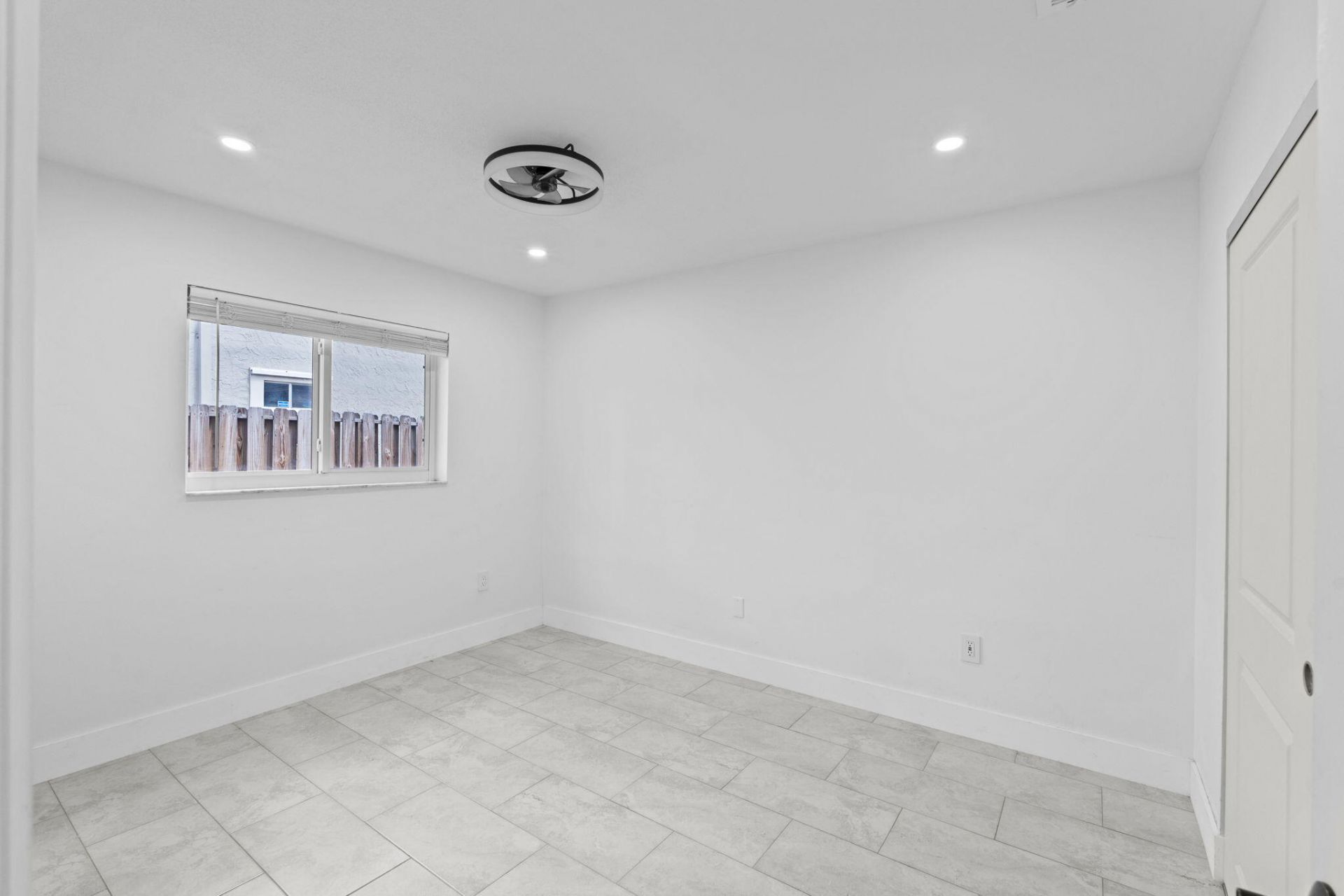 11831 NW 38th Place, Sunrise, FL 33323 Photo