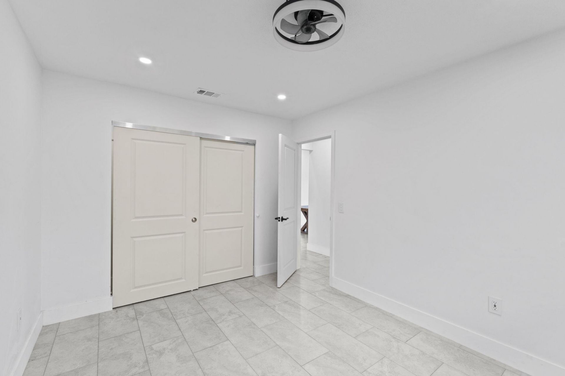 11831 NW 38th Place, Sunrise, FL 33323 Photo