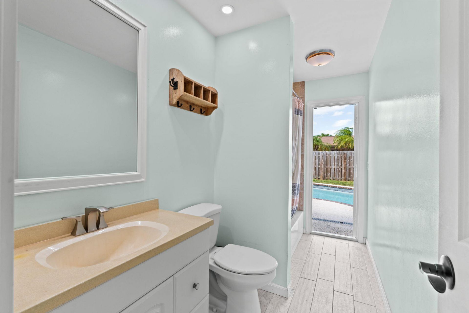 11831 NW 38th Place, Sunrise, FL 33323 Photo