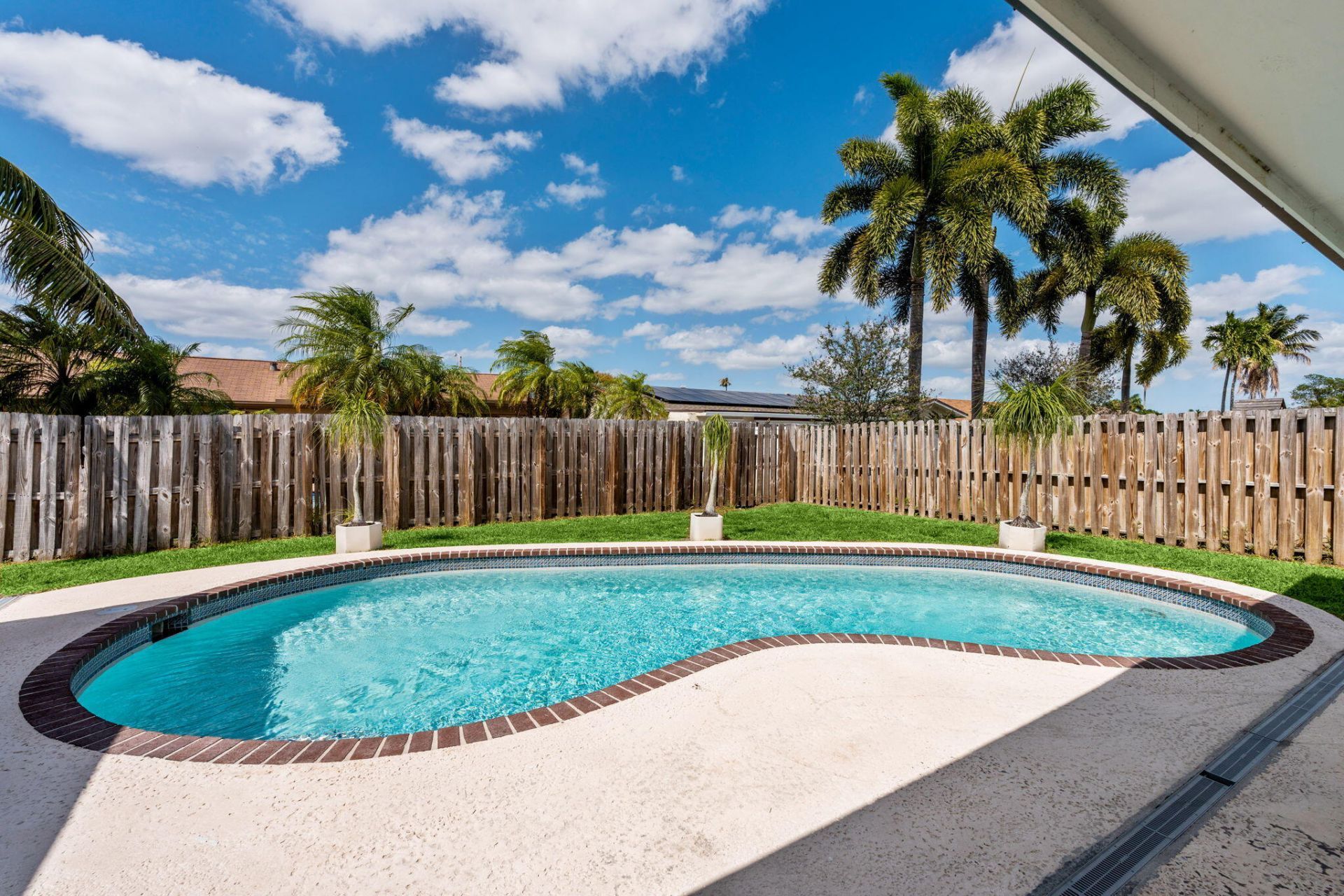 11831 NW 38th Place, Sunrise, FL 33323 Photo