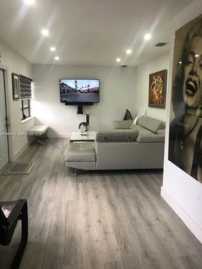 18200 SW 262nd St , Homestead, FL 33031 Main Photo