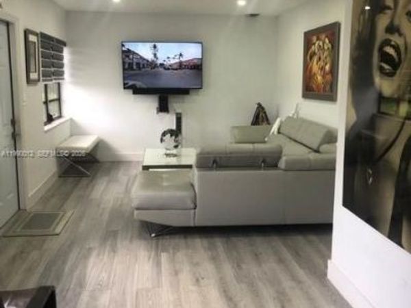 18200 SW 262nd St , Homestead, FL 33031