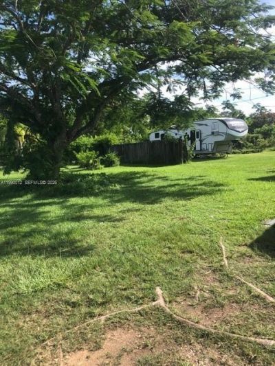 18200 SW 262nd St , Homestead, FL 33031 Photo
